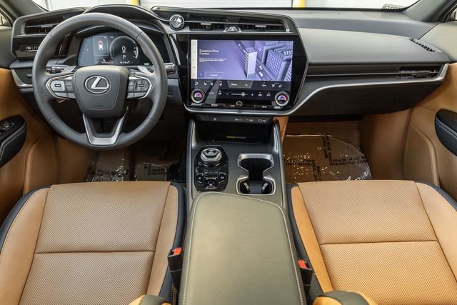 Used 2024 Lexus RZ 300e Premium image 6