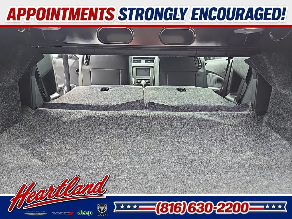 Used 2013 Ford Mustang Shelby GT500 RWD image 90