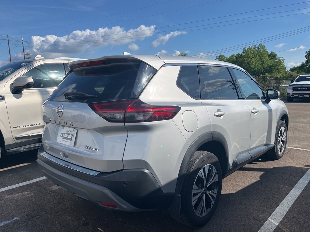 Used 2021 Nissan Rogue SV AWD/4WD image 7