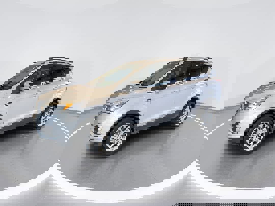 Used 2018 Ford Escape SE image 4