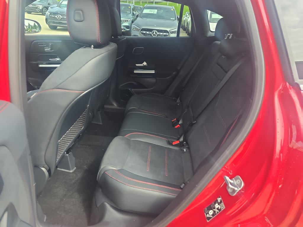 New 2026 Mercedes-Benz GLA 250 4MATIC image 24