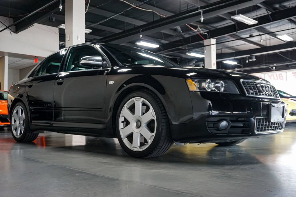 Used 2004 Audi S4 Sedan AWD/4WD image 2