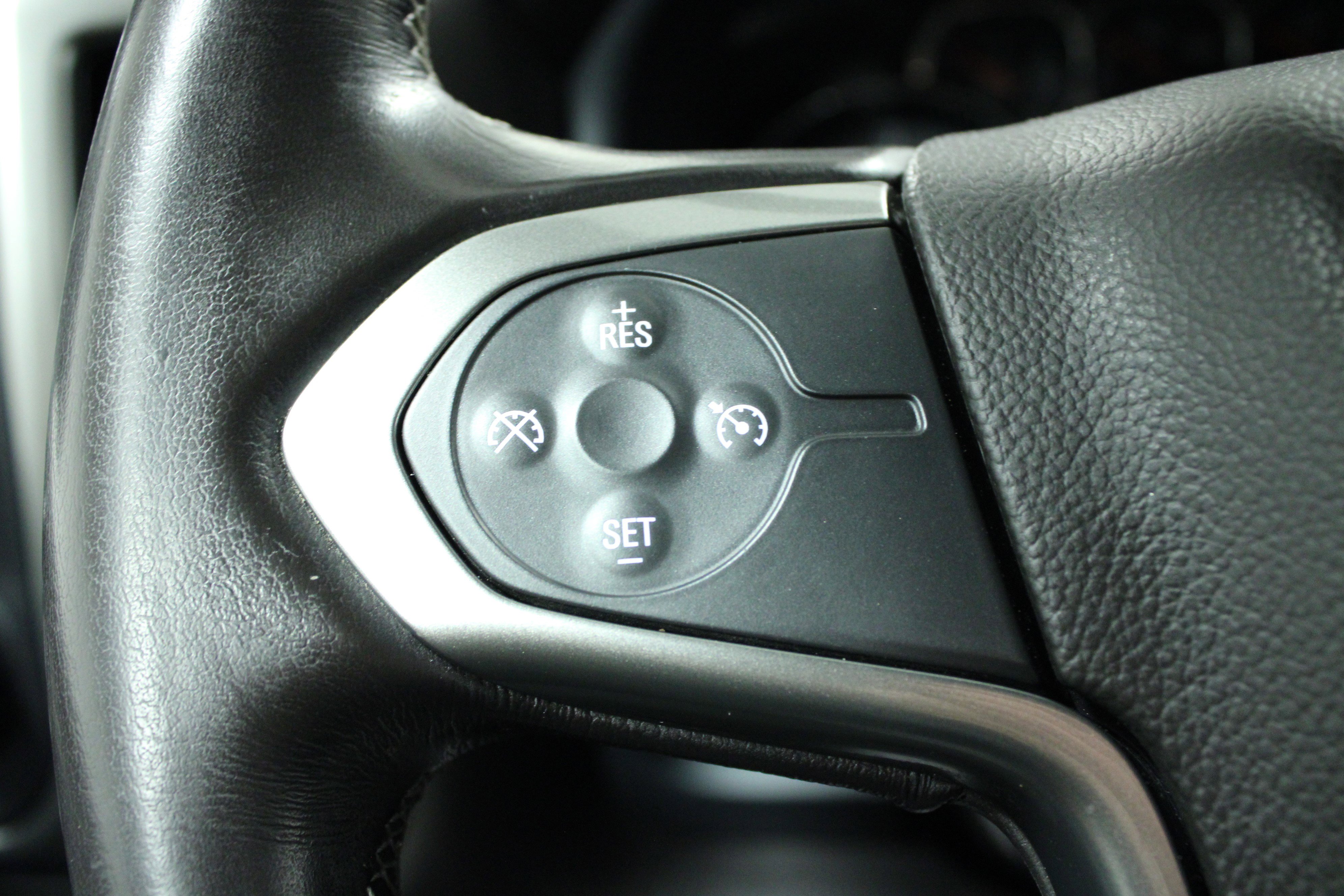 Used 2018 Chevrolet Silverado 1500 LT image 19