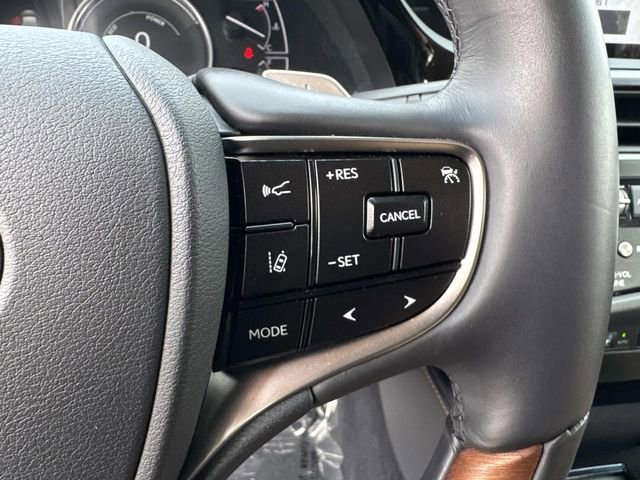 New 2025 Lexus ES 300h w/ Accessory Package (Z2) image 28