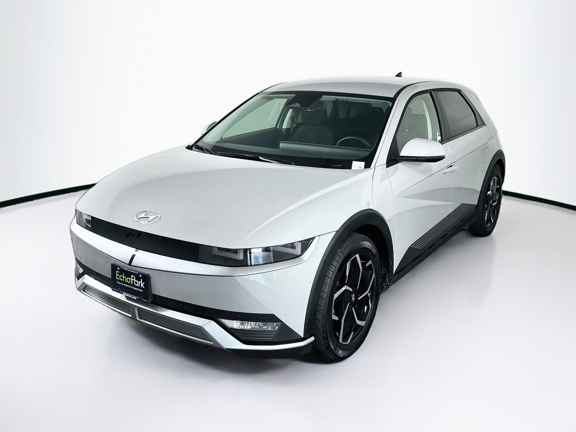 Used 2024 Hyundai Ioniq 5 SEL RWD image 3