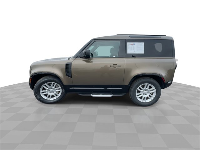 Used 2022 Land Rover Defender 90 X-Dynamic HSE image 5