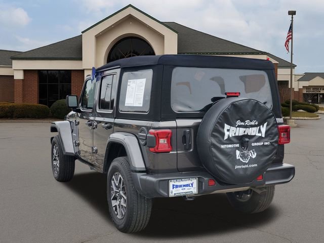 Used 2024 Jeep Wrangler Sahara video 3