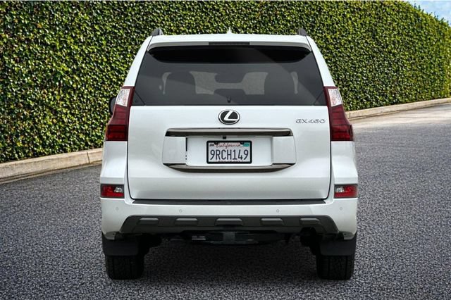 Used 2022 Lexus GX 460 w/ Black Line Special Edition AWD/4WD image 5