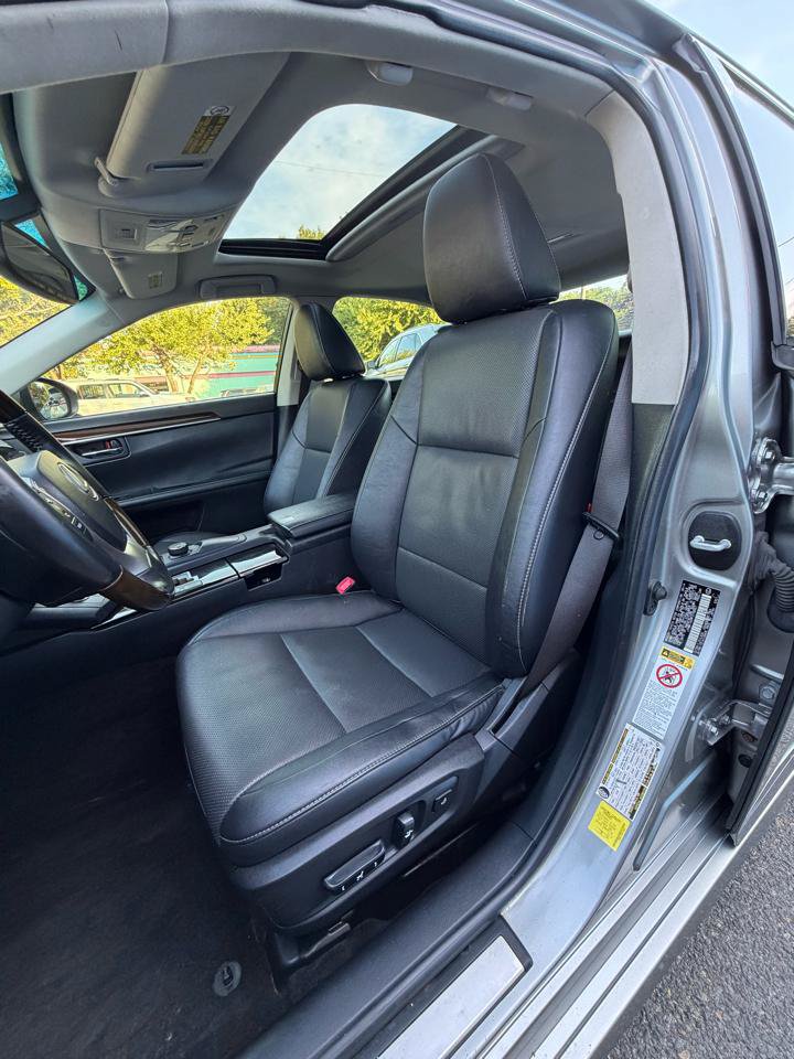 Used 2015 Lexus ES 350 w/ Premium Package FWD image 14