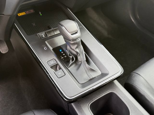 Used 2026 Toyota Corolla Cross XLE w/ Convenience Package image 20