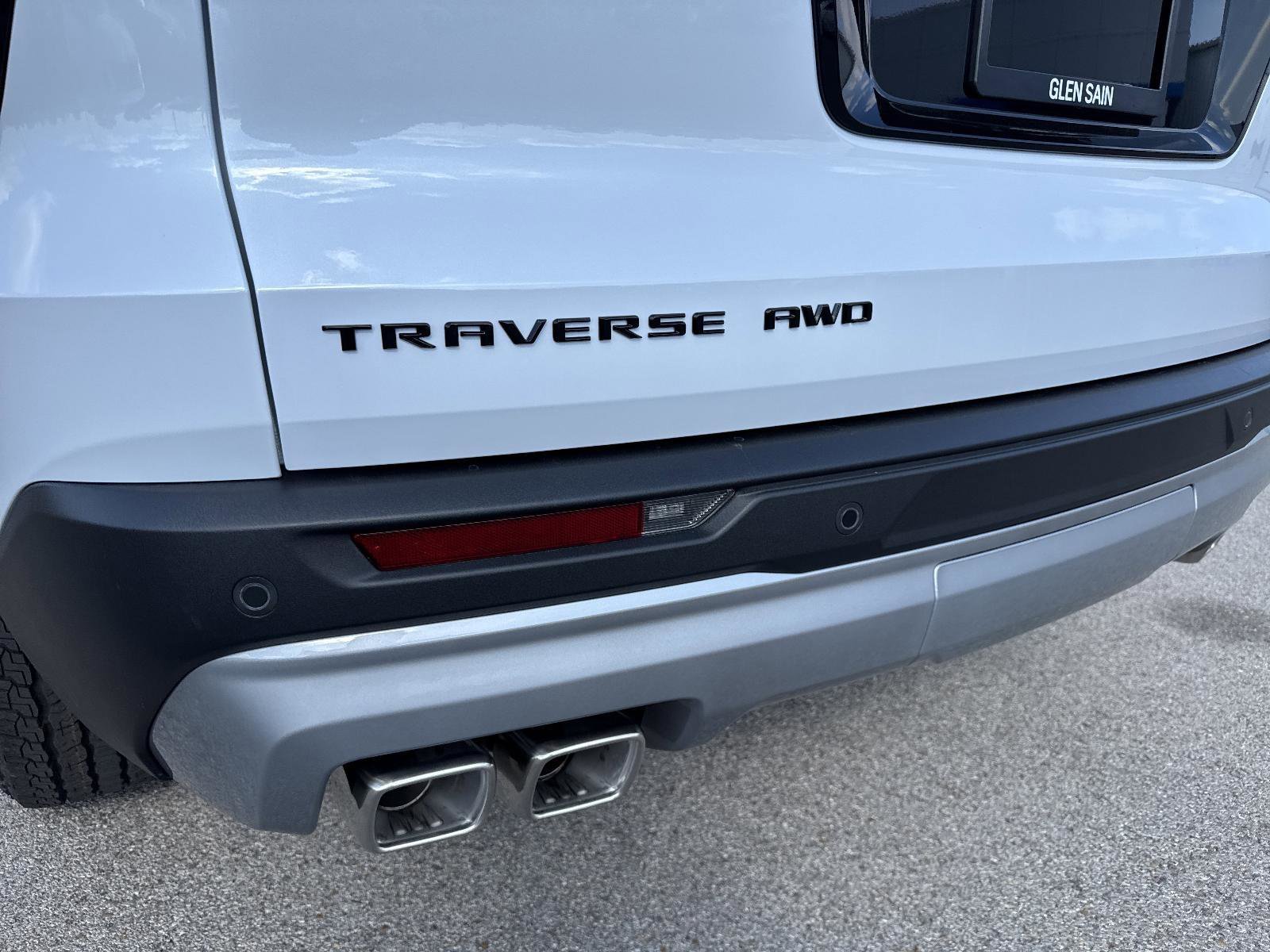 New 2026 Chevrolet Traverse Z71 w/ Driver Confidence Package image 5