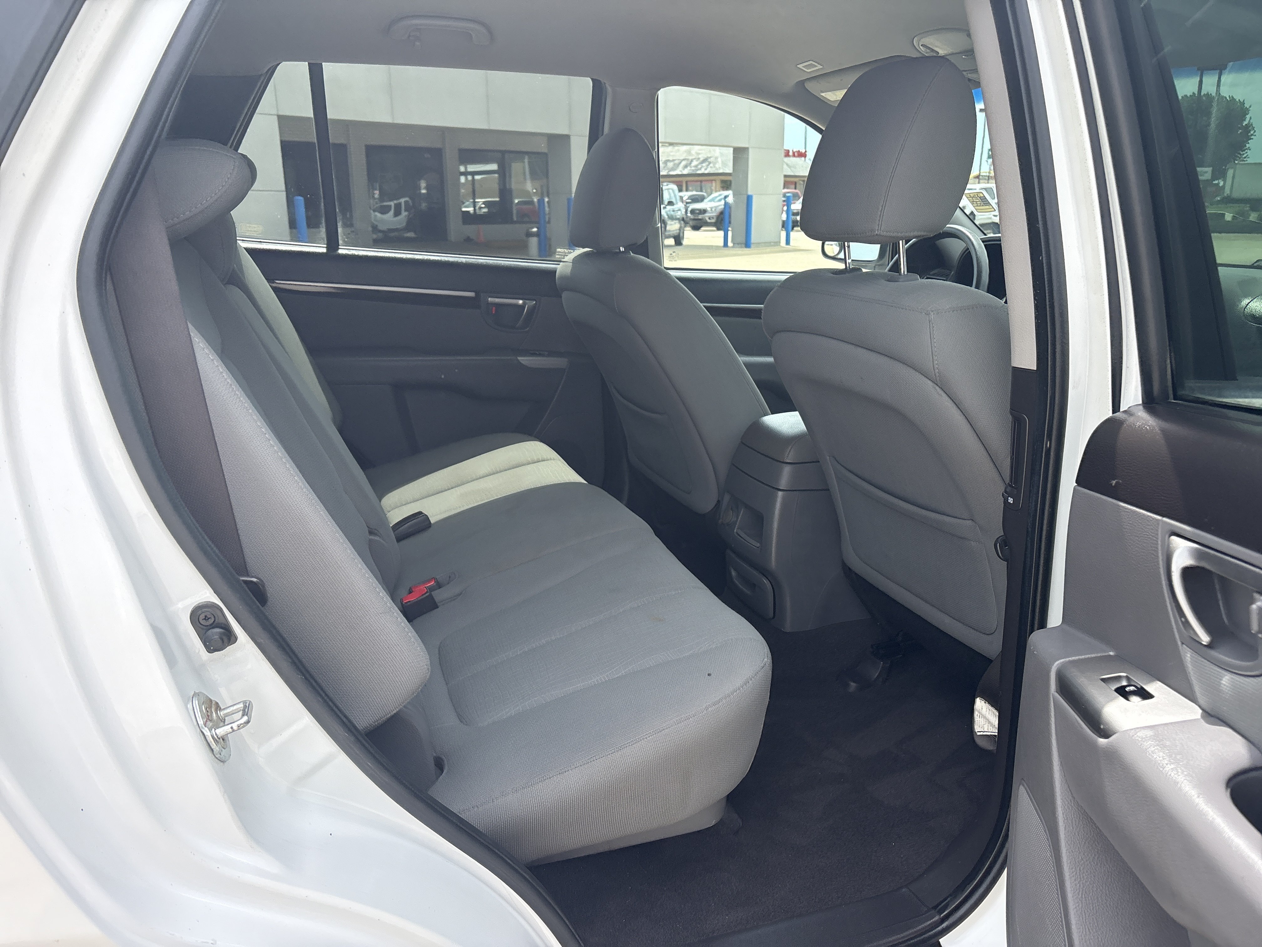 Used 2012 Hyundai Santa Fe GLS AWD/4WD image 7