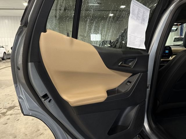 Used 2026 Chevrolet Equinox ACTIV w/ Convenience Package III image 26