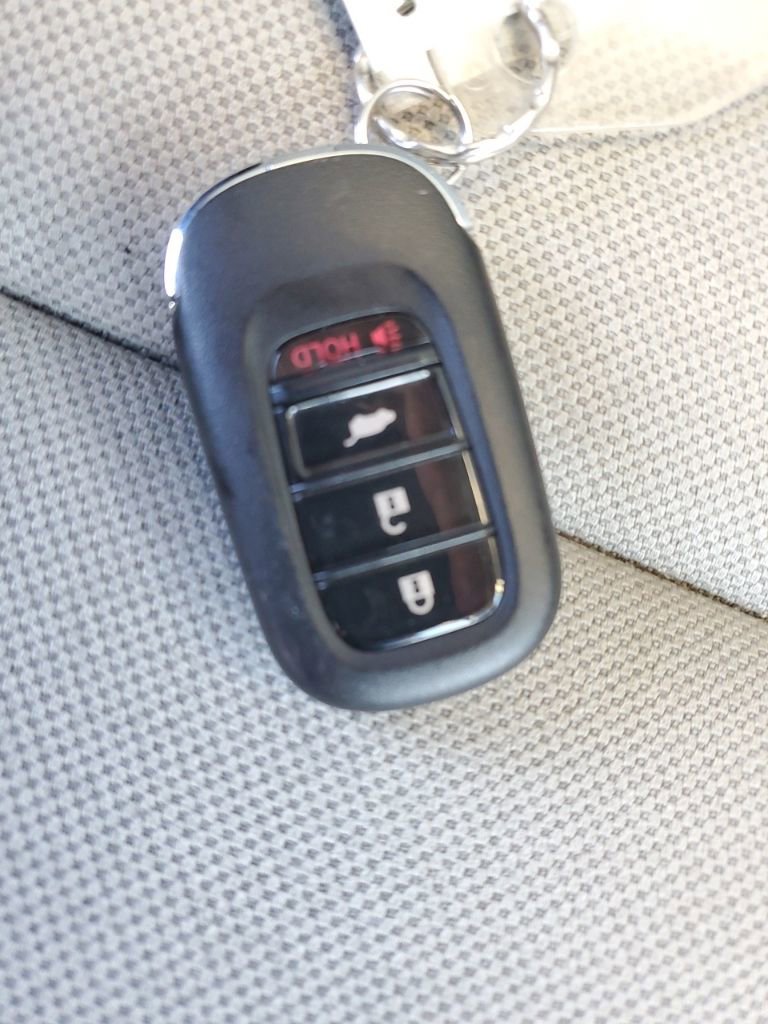 Used 2023 Honda CR-V LX image 32