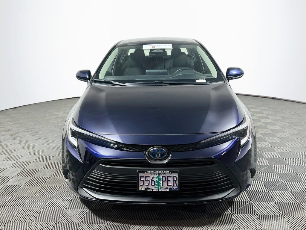 Certified 2023 Toyota Corolla LE FWD image 2