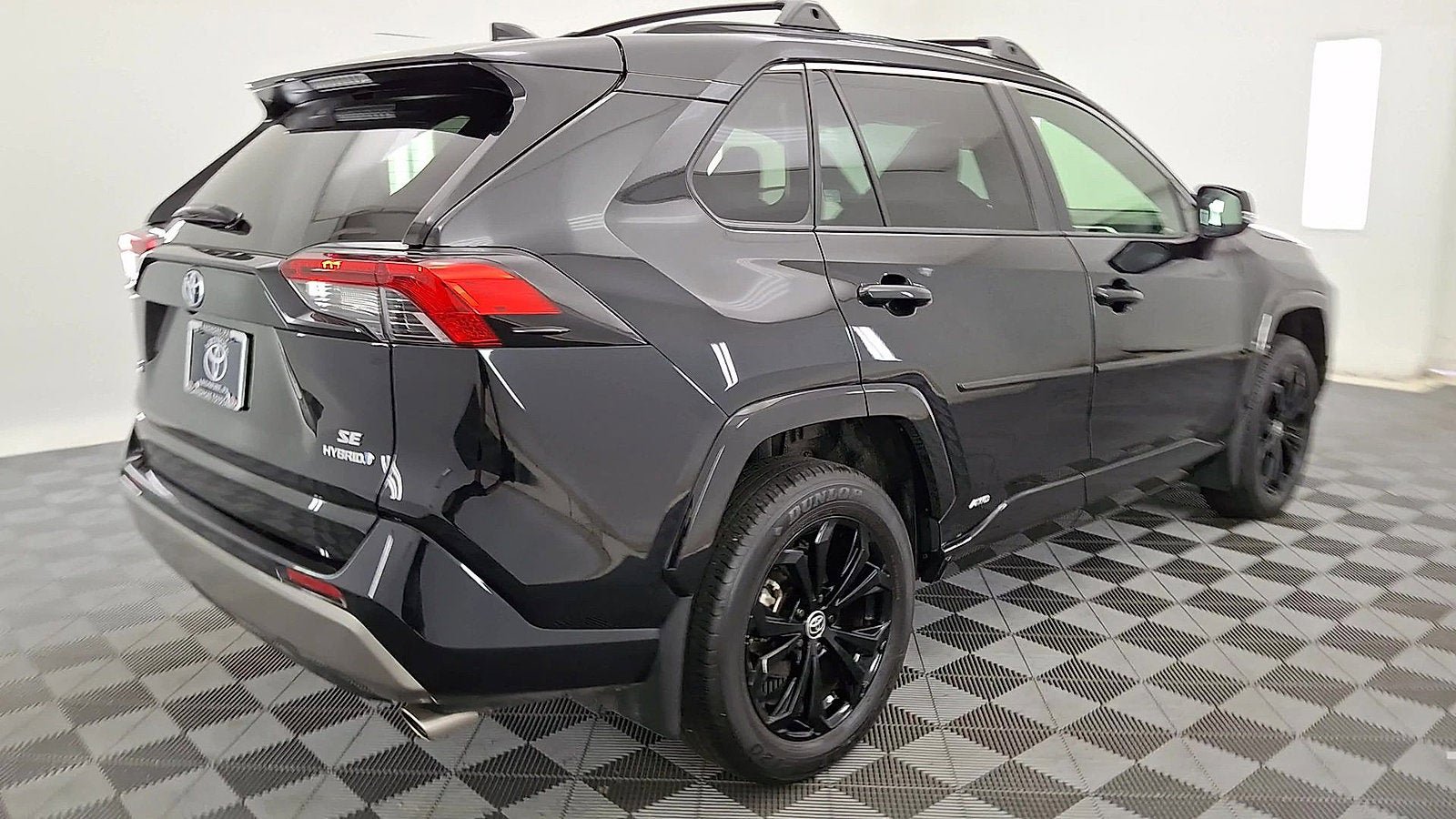 Certified 2023 Toyota RAV4 SE w/ Convenience Package AWD/4WD image 4