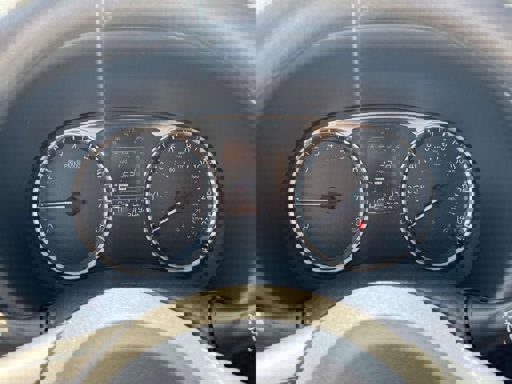 Used 2025 Nissan Kicks Play S FWD image 18