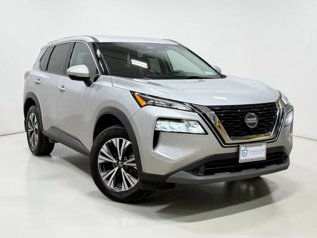 Used 2021 Nissan Rogue SV AWD/4WD image 3