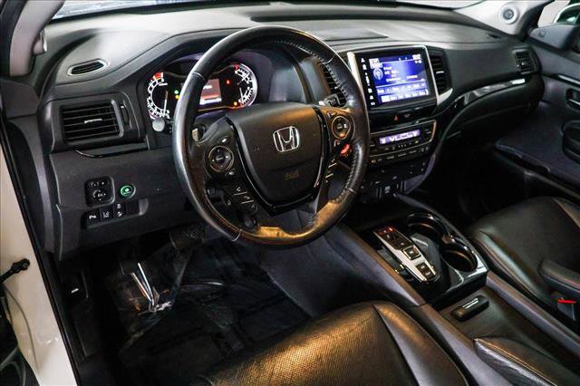Used 2017 Honda Pilot Elite image 10