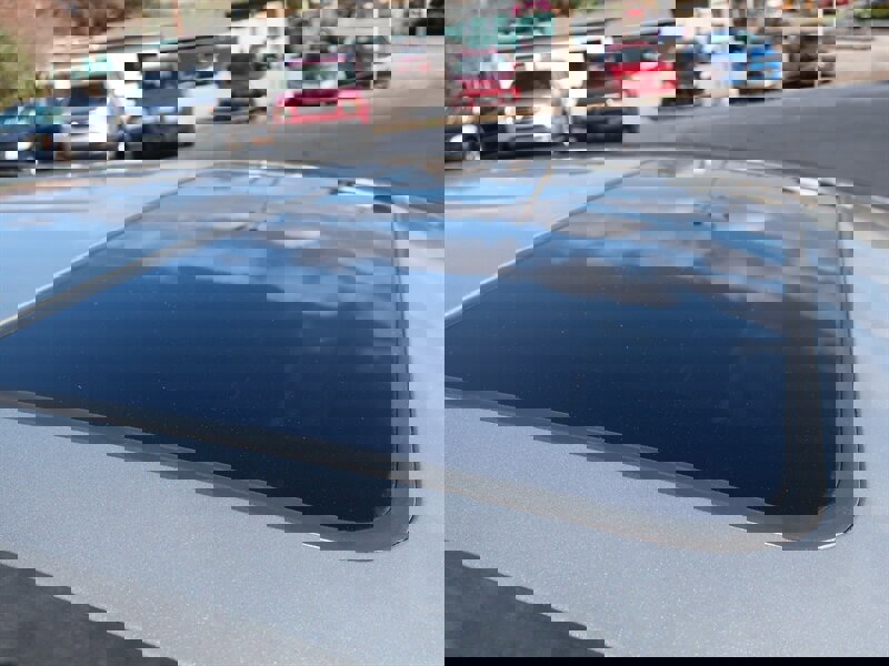 Used 2014 MAZDA MAZDA5 Grand Touring image 32