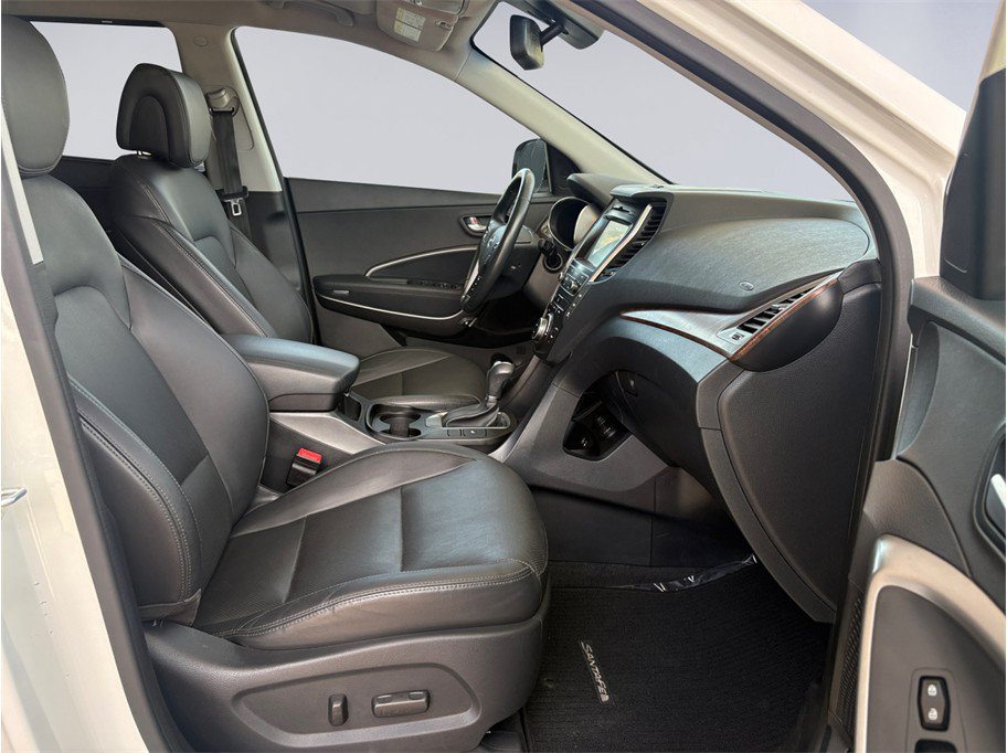 Used 2019 Hyundai Santa Fe XL SE w/ SE Premium Package 02 FWD image 16