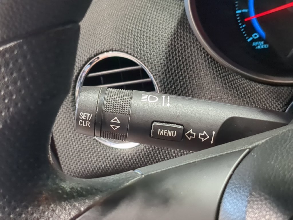 Used 2016 Chevrolet Cruze LT FWD image 30