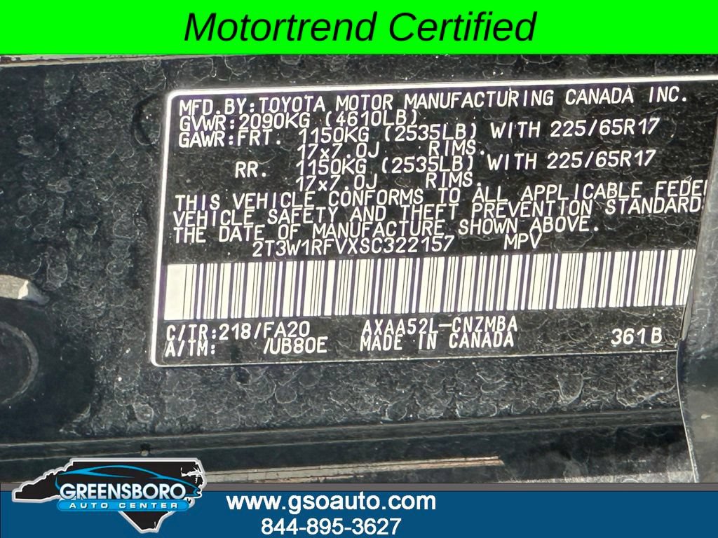 Used 2025 Toyota RAV4 XLE FWD image 40