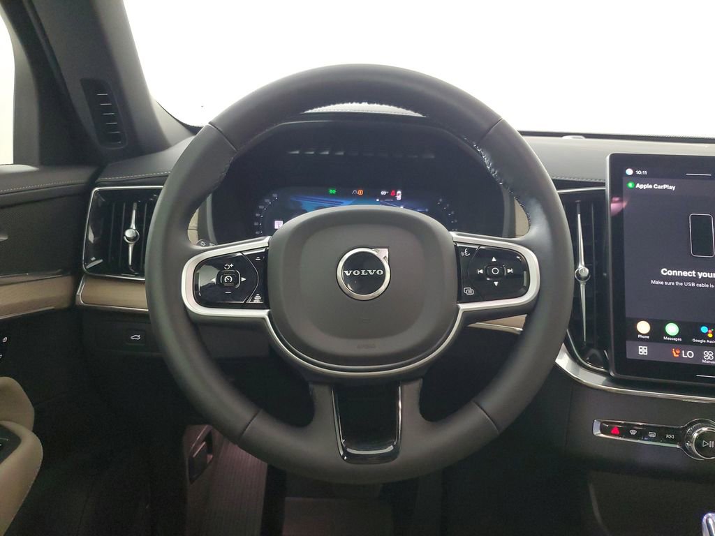 Certified 2026 Volvo XC90 B5 Core w/ Protection Package AWD/4WD image 17