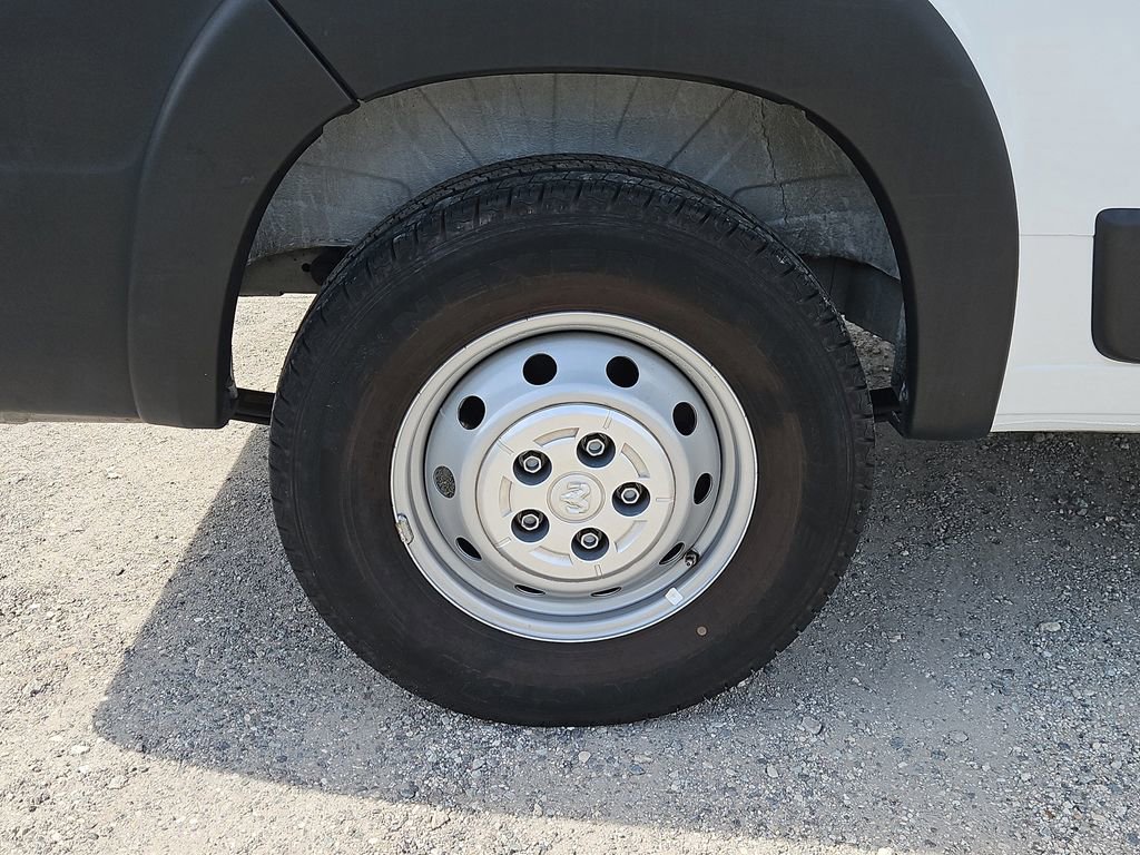 Used 2023 RAM ProMaster 2500 FWD image 5