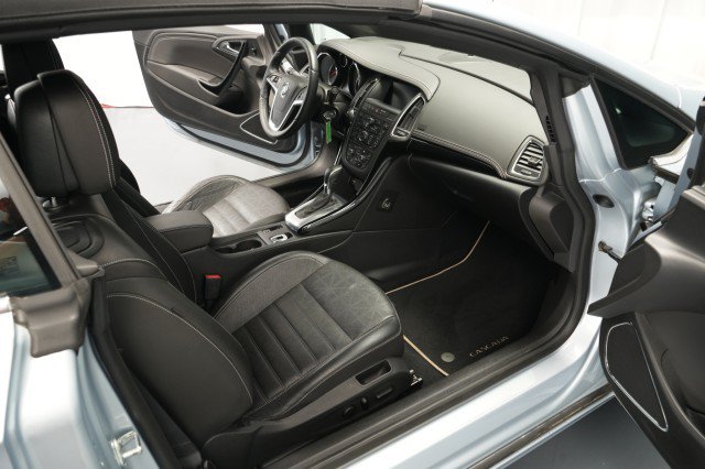 Used 2017 Buick Cascada Premium FWD image 35