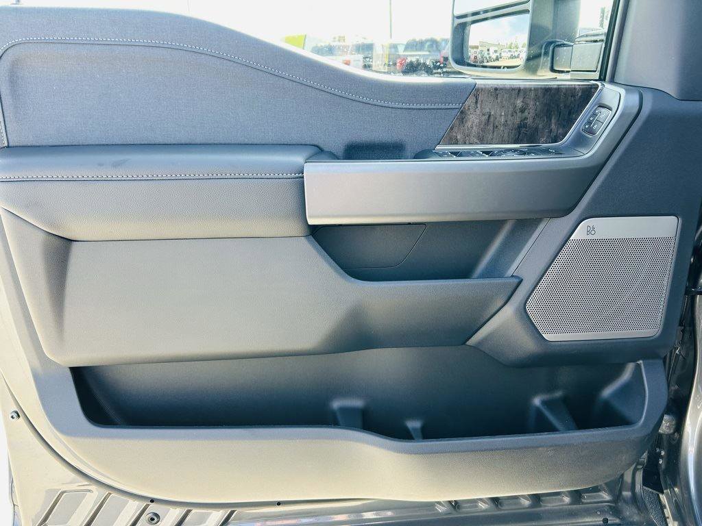 New 2026 Ford F250 Lariat w/ Tremor Off-Road Package image 19