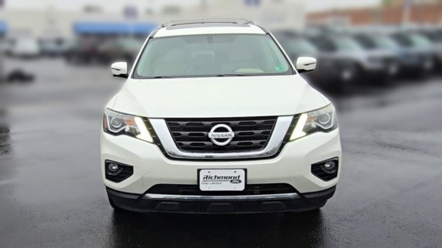 Used 2018 Nissan Pathfinder SL w/ SL Premium Package AWD/4WD image 4