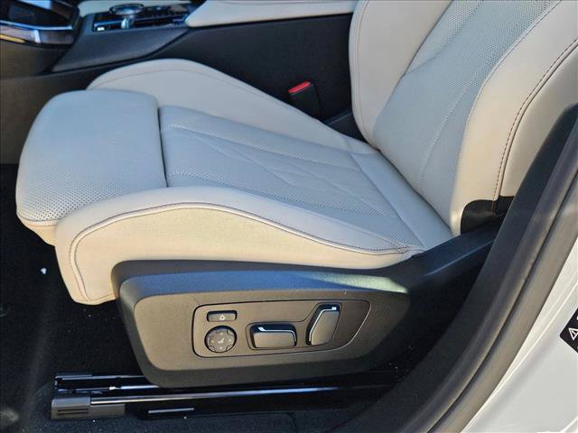 Used 2026 BMW X3 xDrive30i AWD/4WD image 4