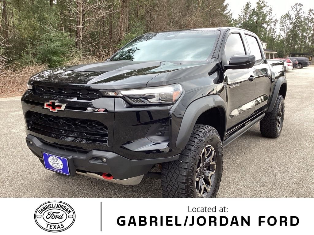 Used 2024 Chevrolet Colorado ZR2 w/ ZR2 Convenience Package III