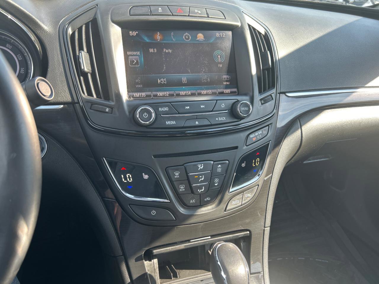 Used 2014 Buick Regal Premium image 13