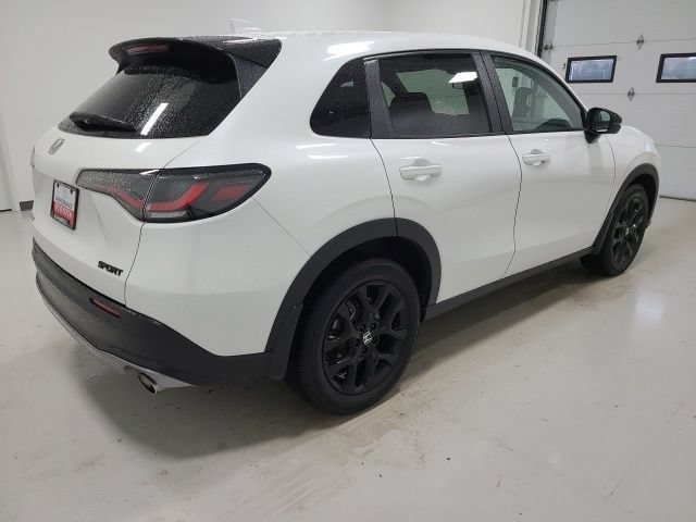 Used 2025 Honda HR-V Sport image 6