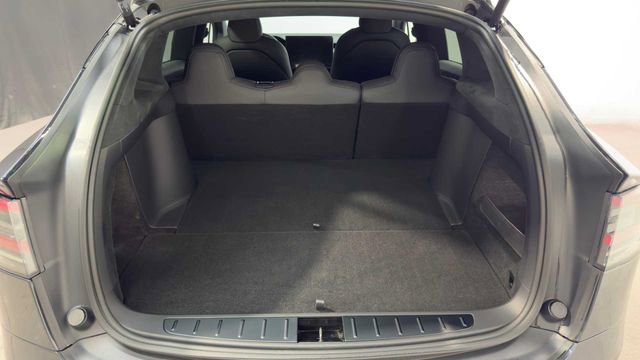 Used 2024 Tesla Model X image 36