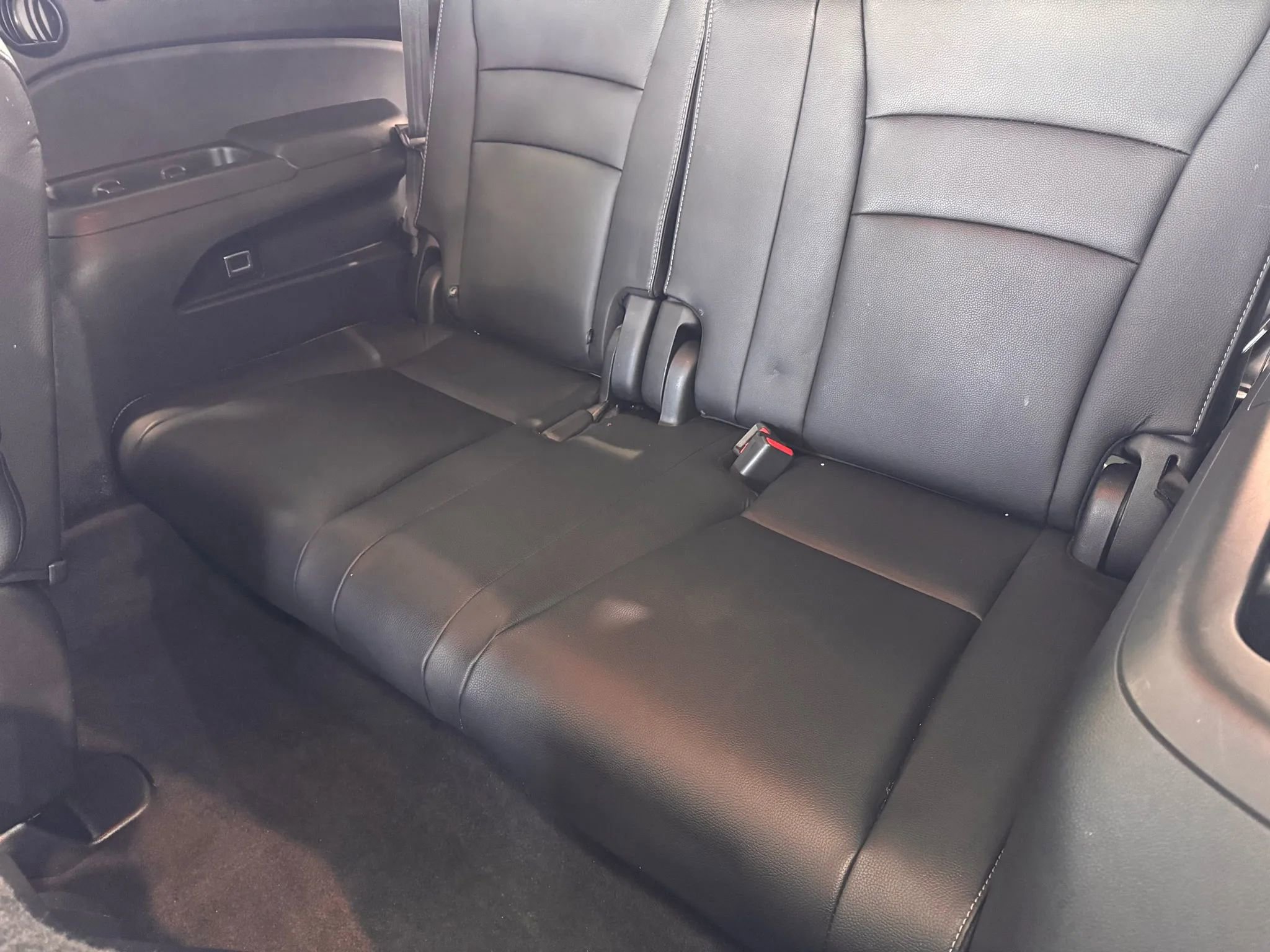 Used 2021 Honda Pilot Touring image 25