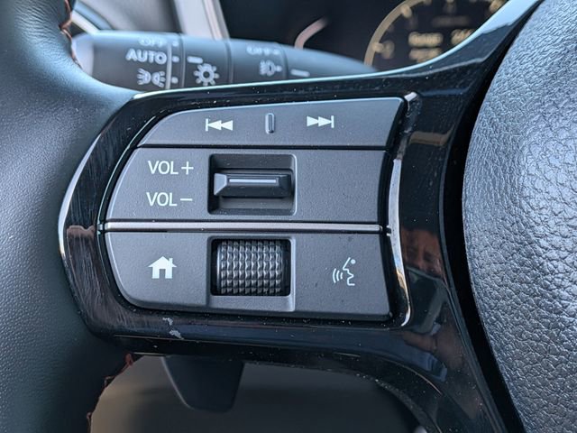 Used 2025 Honda Pilot TrailSport image 28