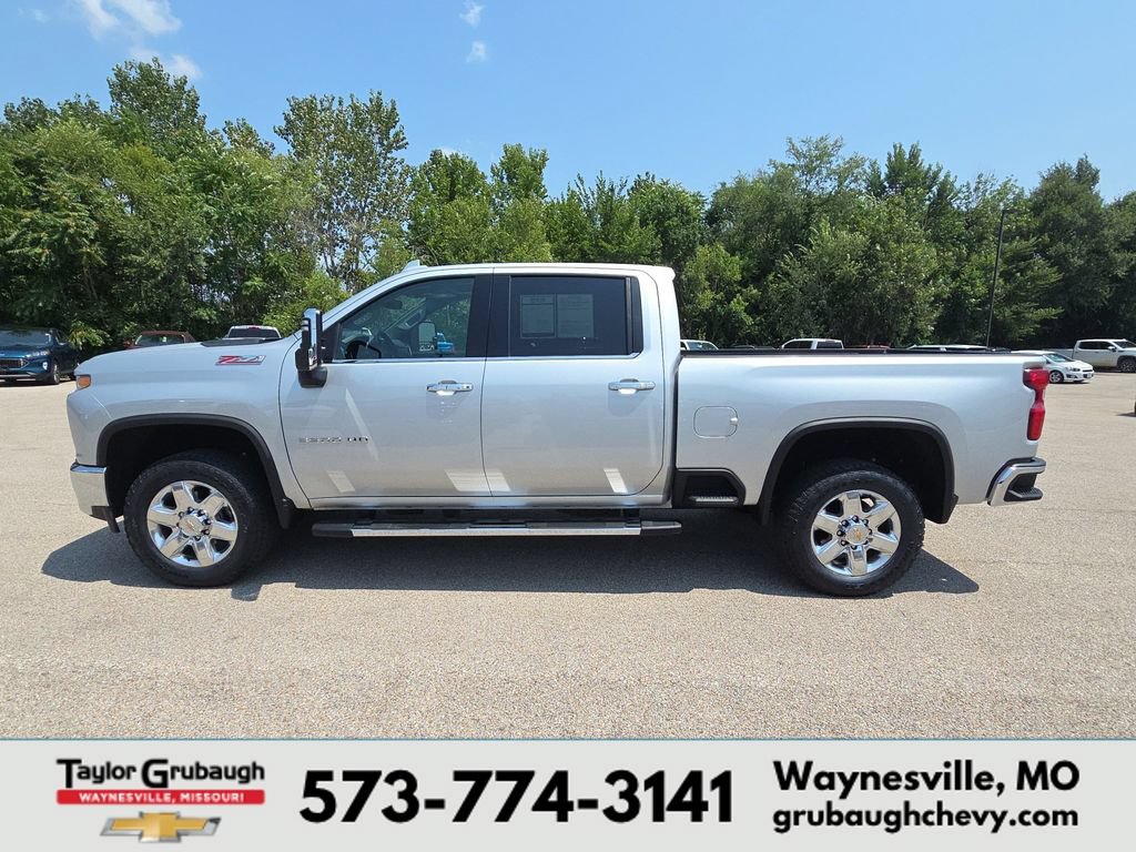 Used 2023 Chevrolet Silverado 3500 LTZ w/ LTZ Plus Package AWD/4WD image 5