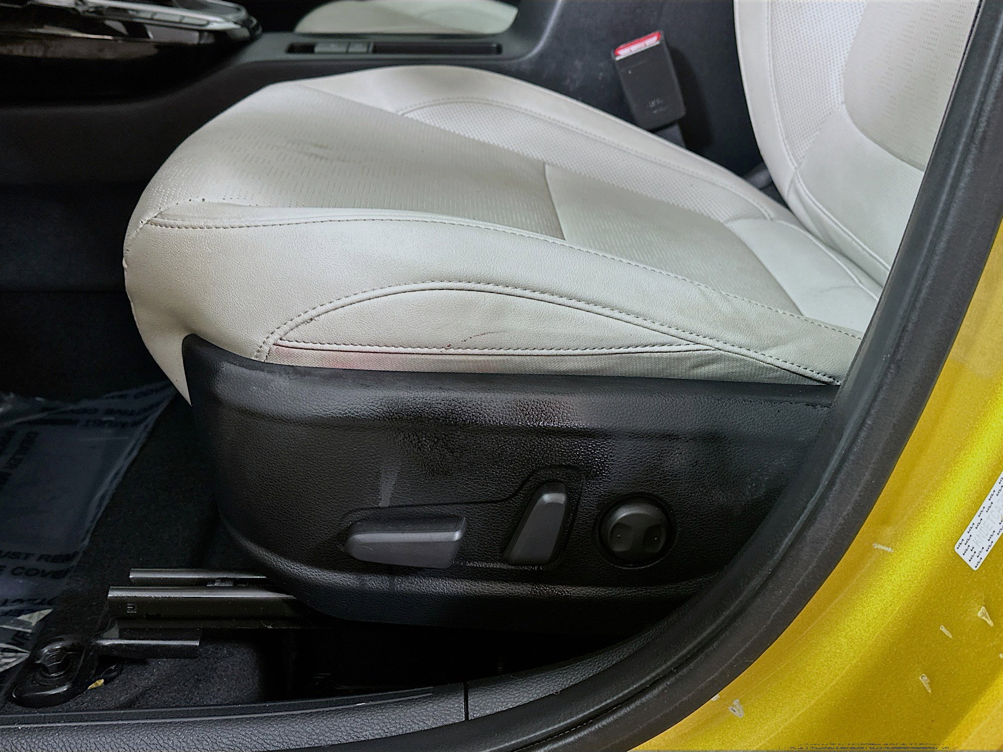 Certified 2022 Kia Seltos SX w/ Sunroof Package AWD/4WD image 20