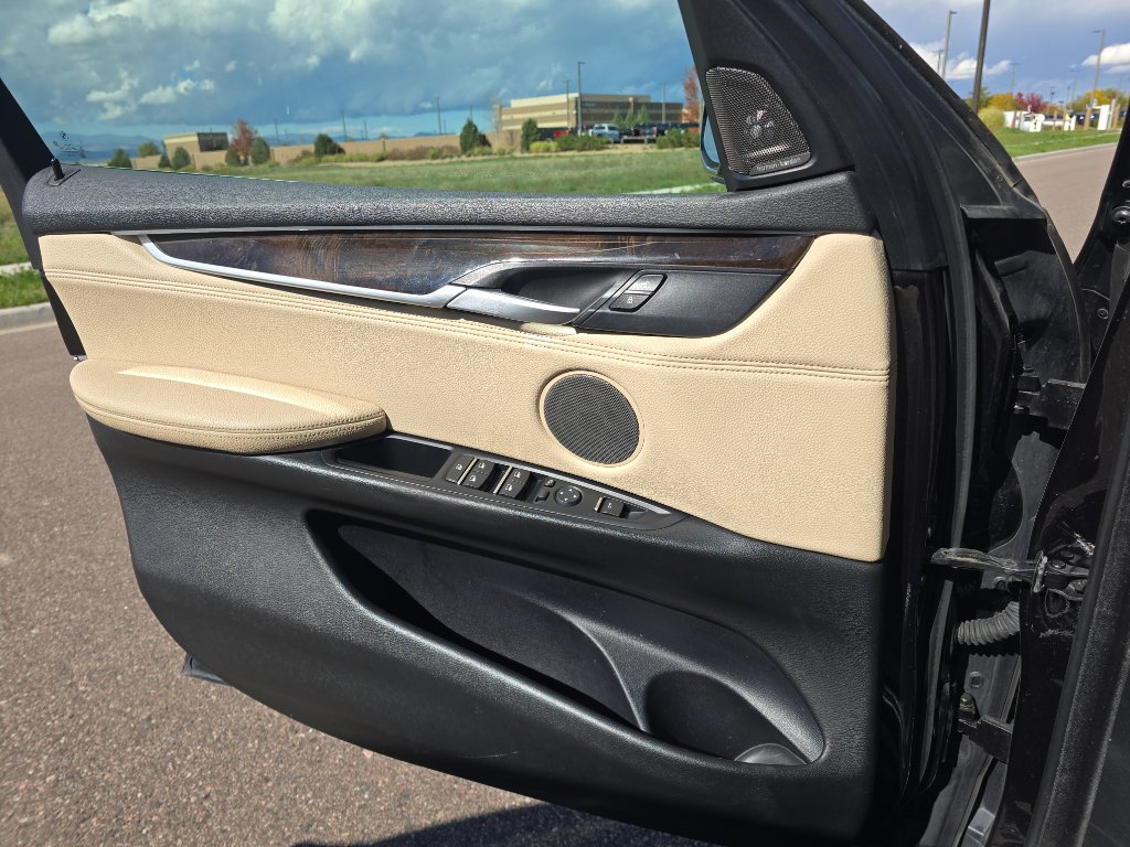 Used 2018 BMW X5 xDrive40e image 17