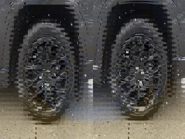 Used 2023 Jeep Grand Cherokee L Summit image 16