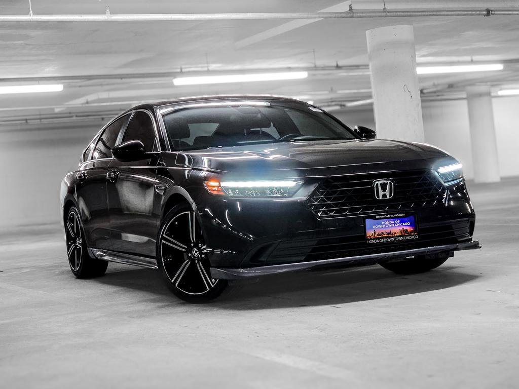 Used 2023 Honda Accord Sport image 4
