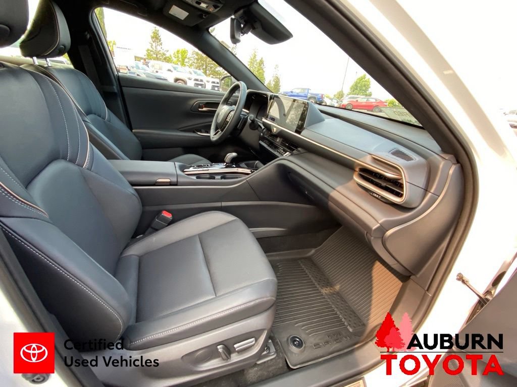 Certified 2026 Toyota Crown Signia AWD/4WD image 17