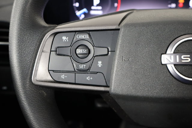 Used 2026 Nissan Sentra SV w/ Floor Mat Package FWD image 8