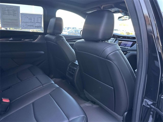 Certified 2022 Cadillac XT5 Premium Luxury w/ LPO, Floor Liner Package image 57