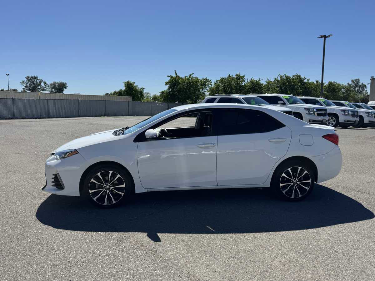Used 2019 Toyota Corolla SE image 6