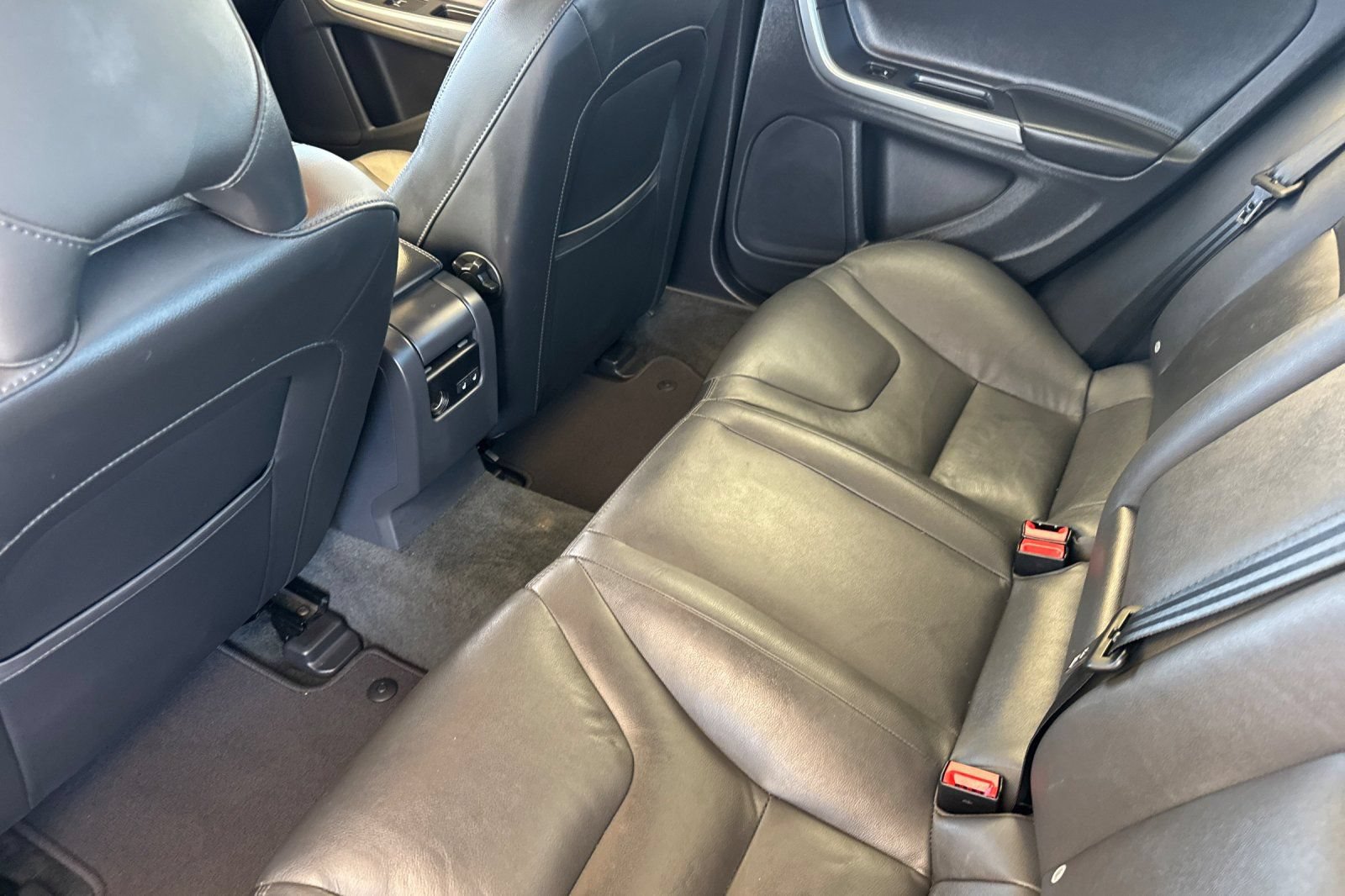 Used 2015 Volvo S60 T5 Platinum FWD image 12