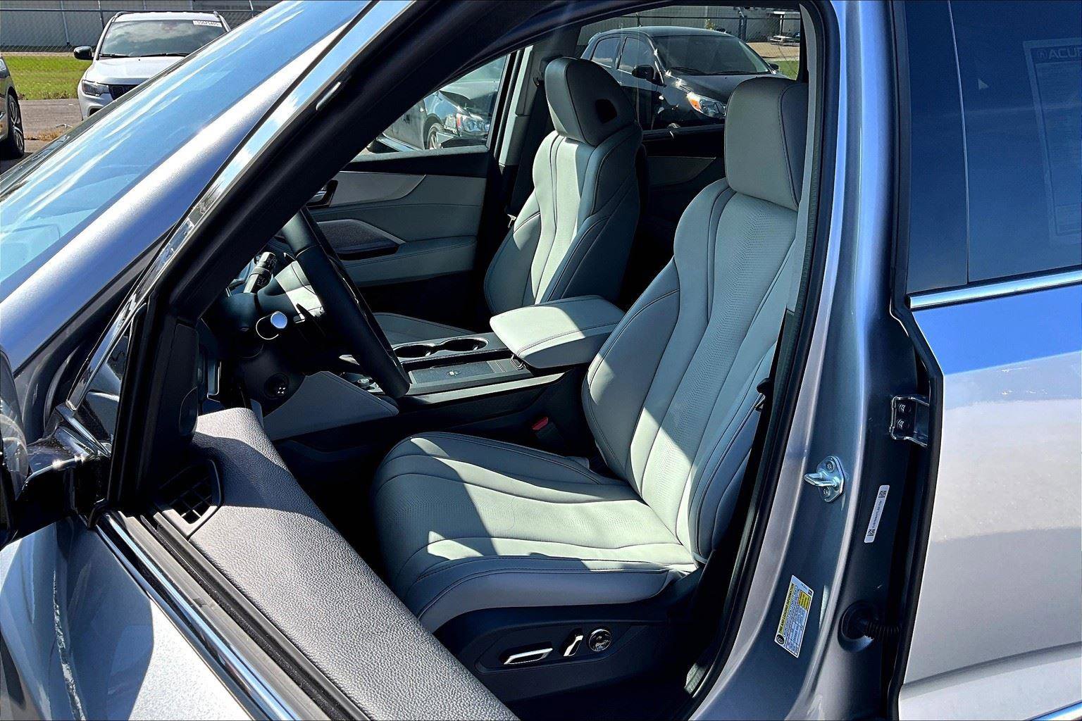 New 2026 Acura MDX FWD w/ Technology Package image 14